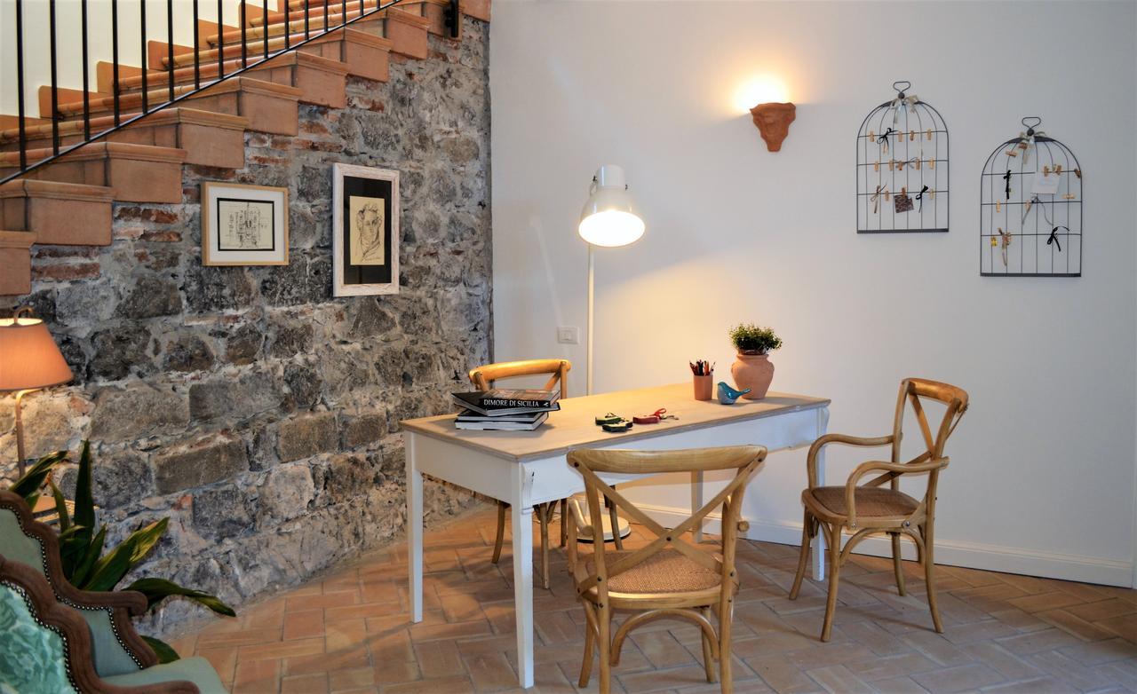 Frasteva Villa Ачи Кастело Екстериор снимка
